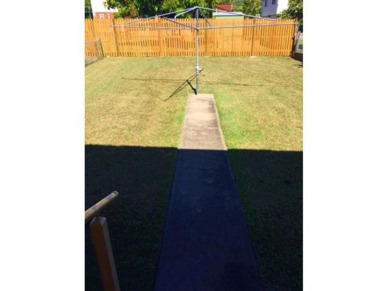 2/316 Thozet Road, Frenchville QLD 4701